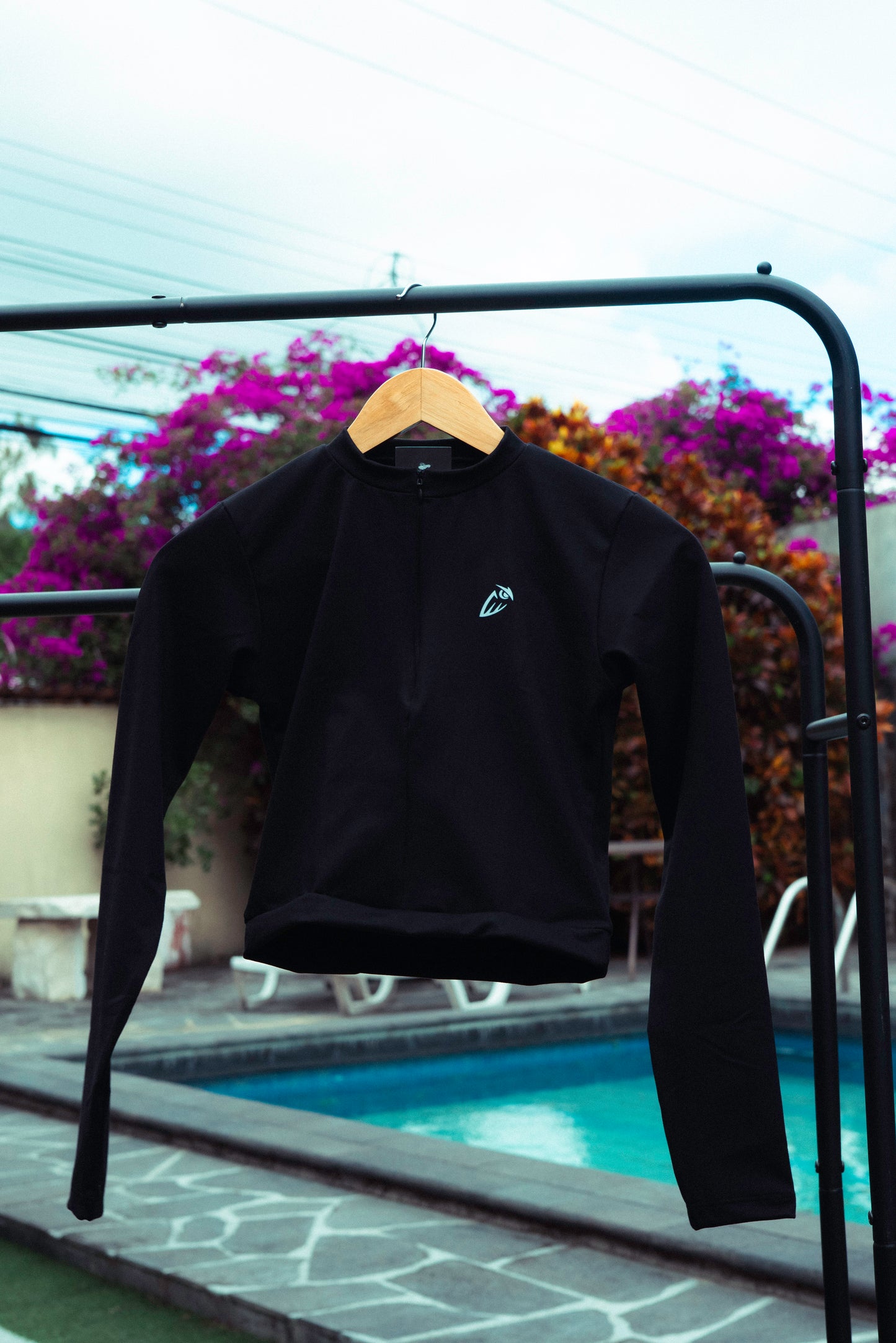 Owl Essentials V2 Women’s Black Zip Long Sleeve